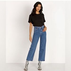 Levi’s Ribcage Straight Leg Denim Jeans in Georgie Wash